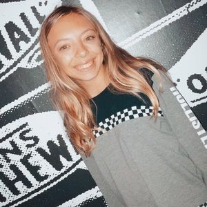 Meet your Posher, Jillian